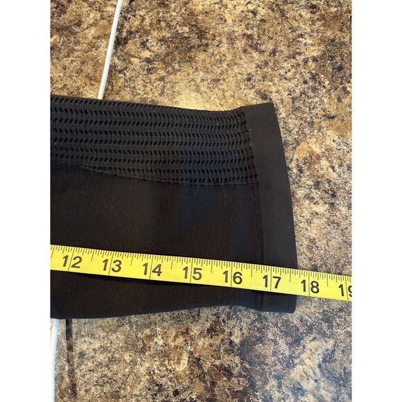Lululemon Black Crop Leggings With Mesh Detailing Size 6 - Picture 5 of 5